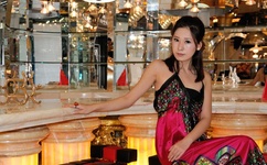 亚洲乱码AV中文一区二区